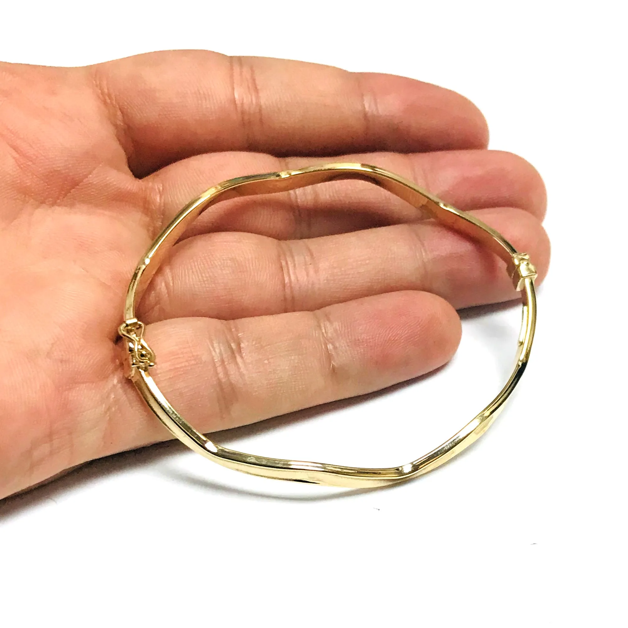 10k Yellow Gold Wave Women's Bangle Bracelet, 7.5"