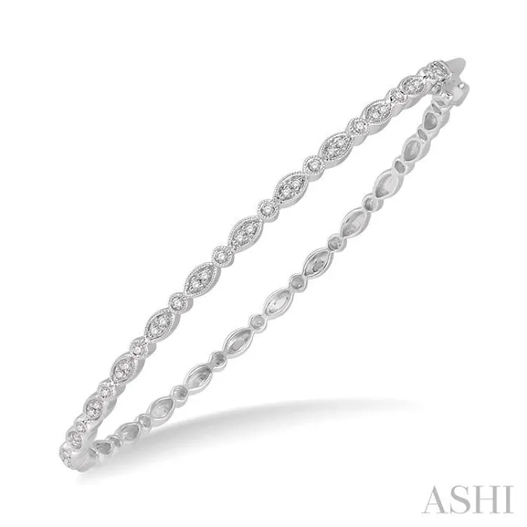 1/4 Ctw Marquise Mount Round Cut Diamond Stackable Bangle in 14K White Gold