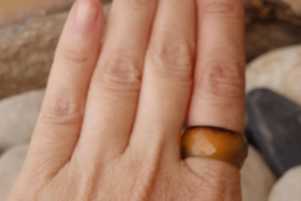 Agate band ring