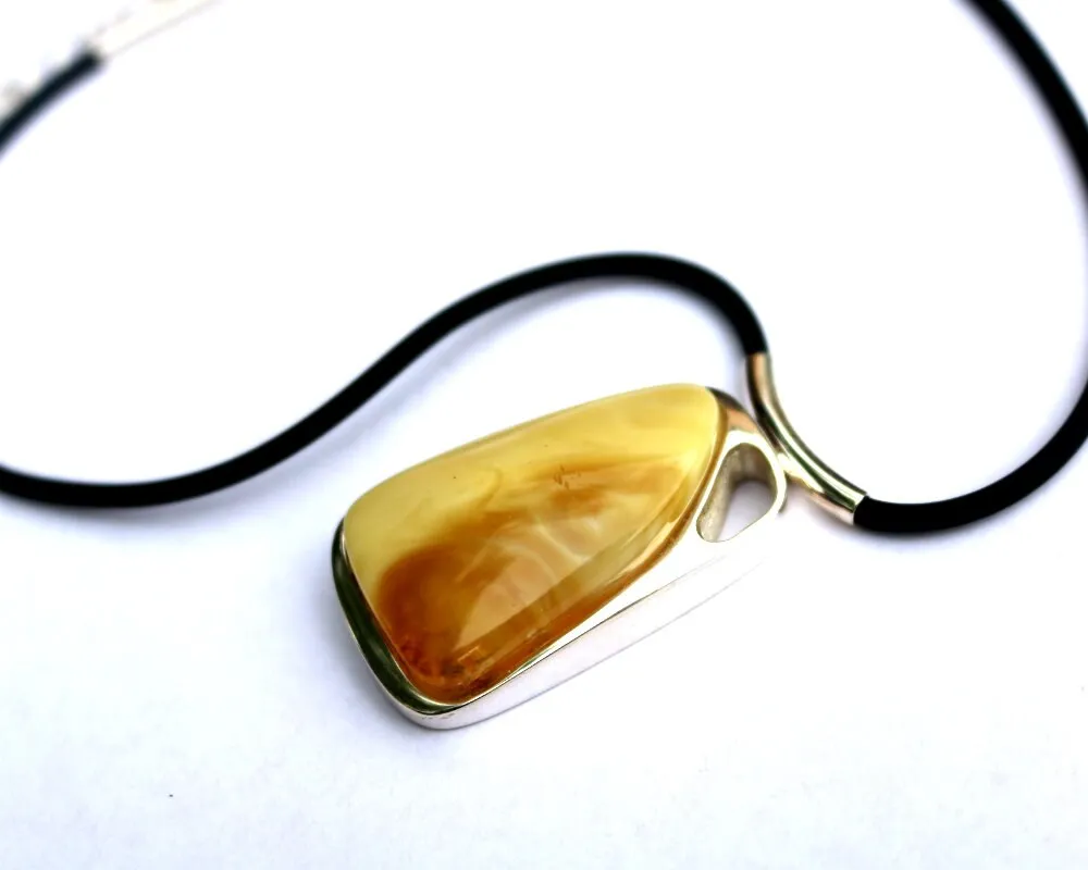 Baltic Amber Choker Pendant Butterscotch Necklace Cord Adjustable Unisex Jewelry 22.3 gram 925 Silver