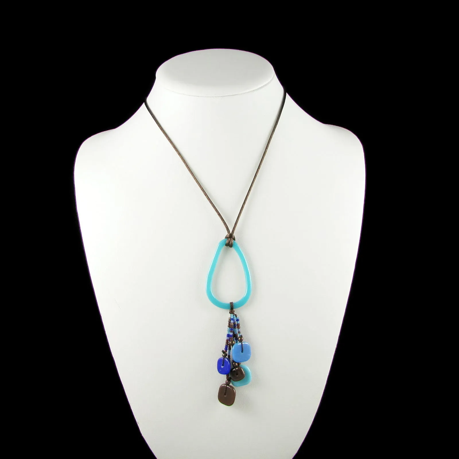 Chaquiras Glass Necklace - Aqua