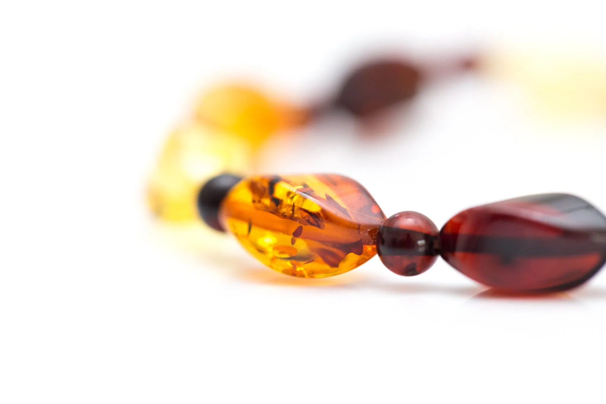 Elegant Multicolour Faceted Amber Bead Bracelet