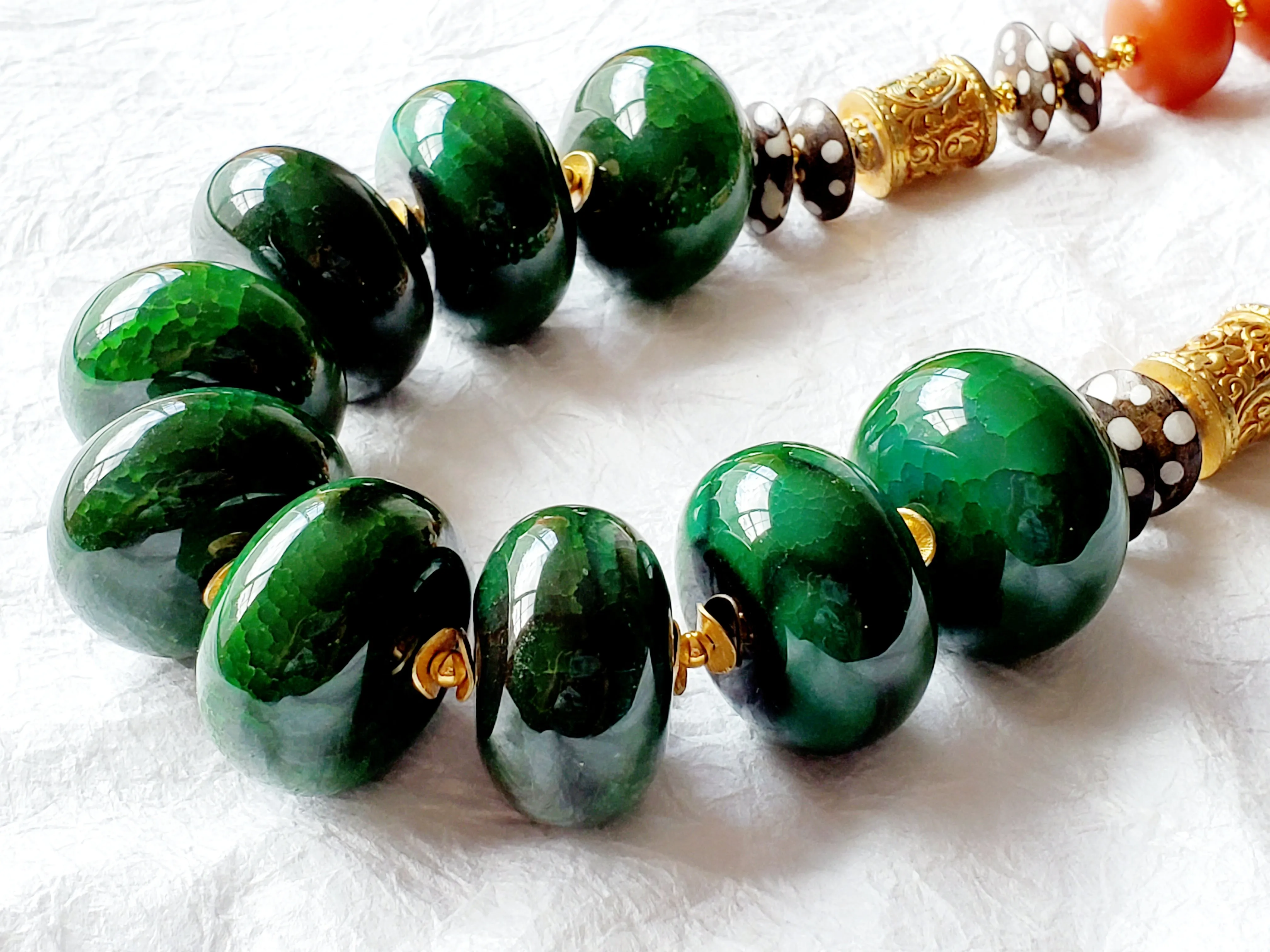 Emerald Jade Green Dragon Vein Druzy Agate Carved Brown Jade Gold Plated Bronze Orange Amber Resin Solid Copper Clasp Statement Necklace