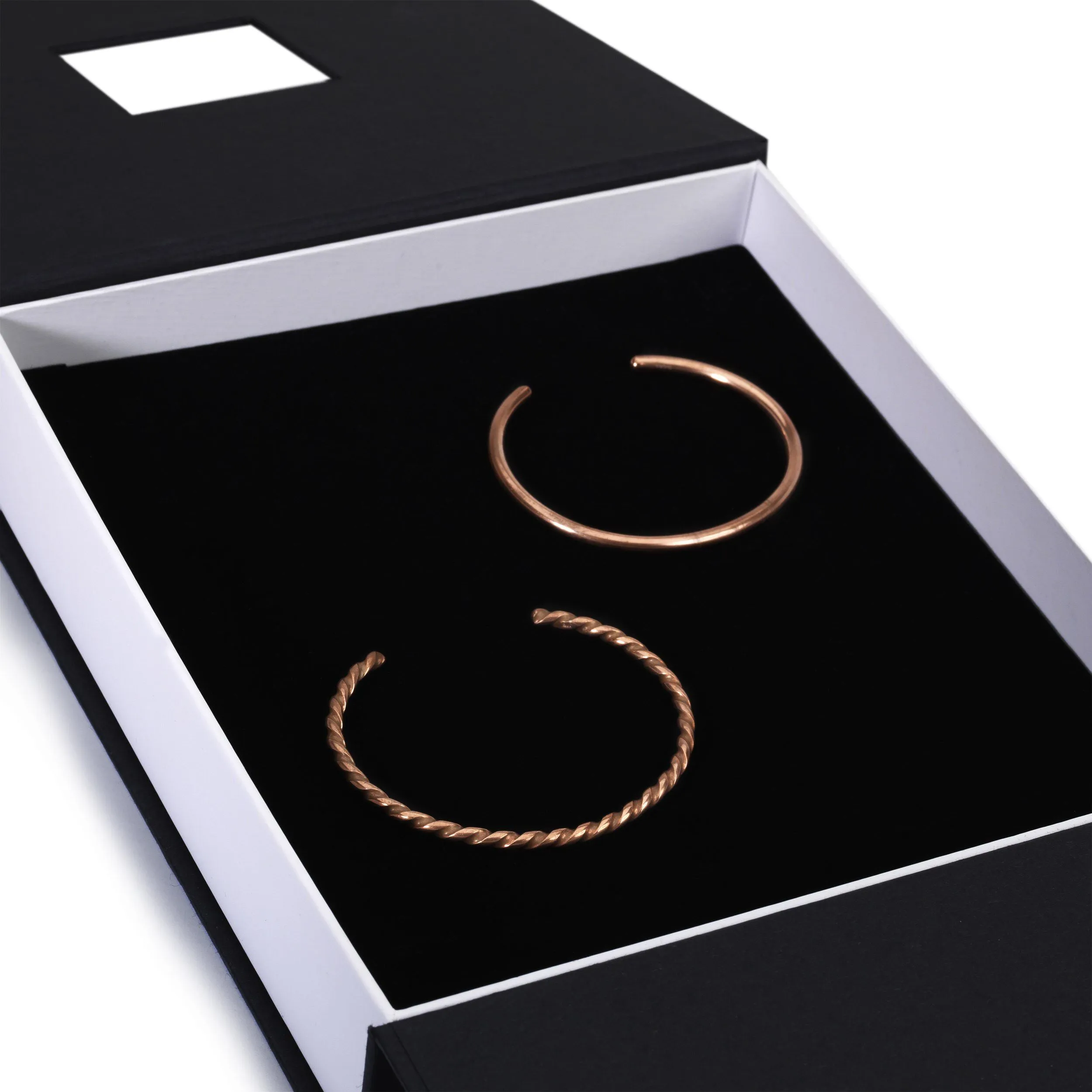 Exclusive Copper Bangle Set