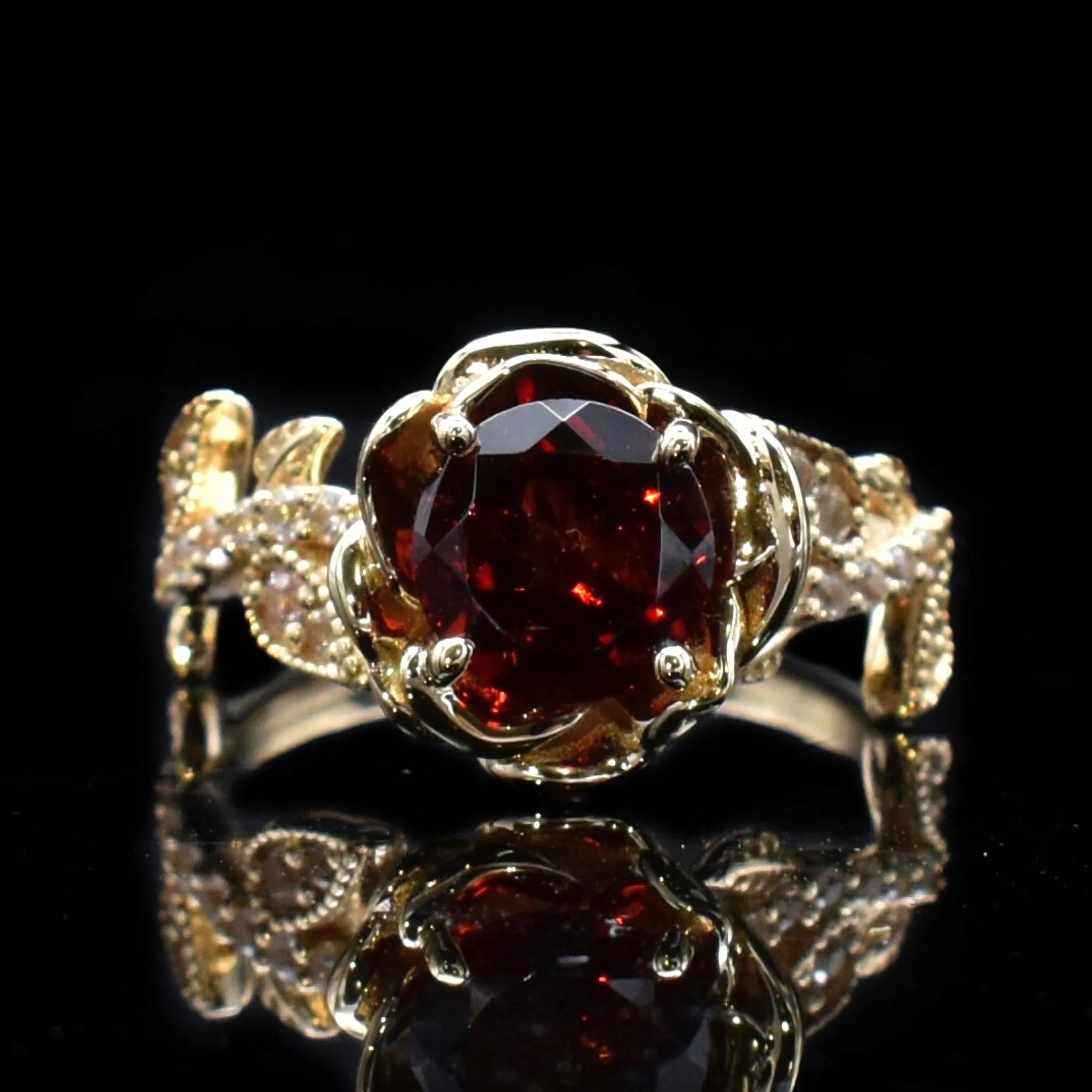 Garnet Beauty & The Beast Rose Ring Gold