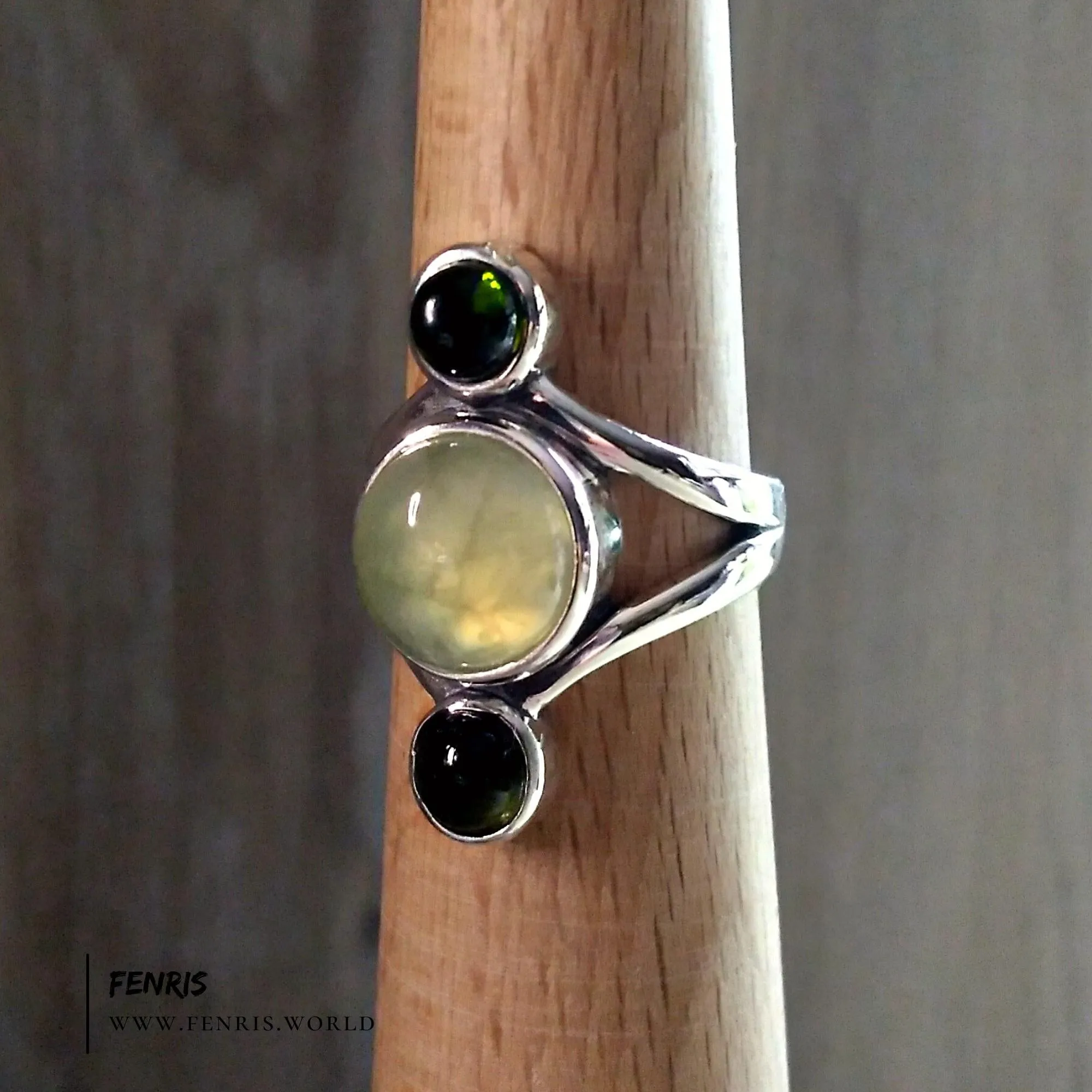 Green Tourmaline And Prehnite 925 Sterling Silver Women's Ring - Fenris