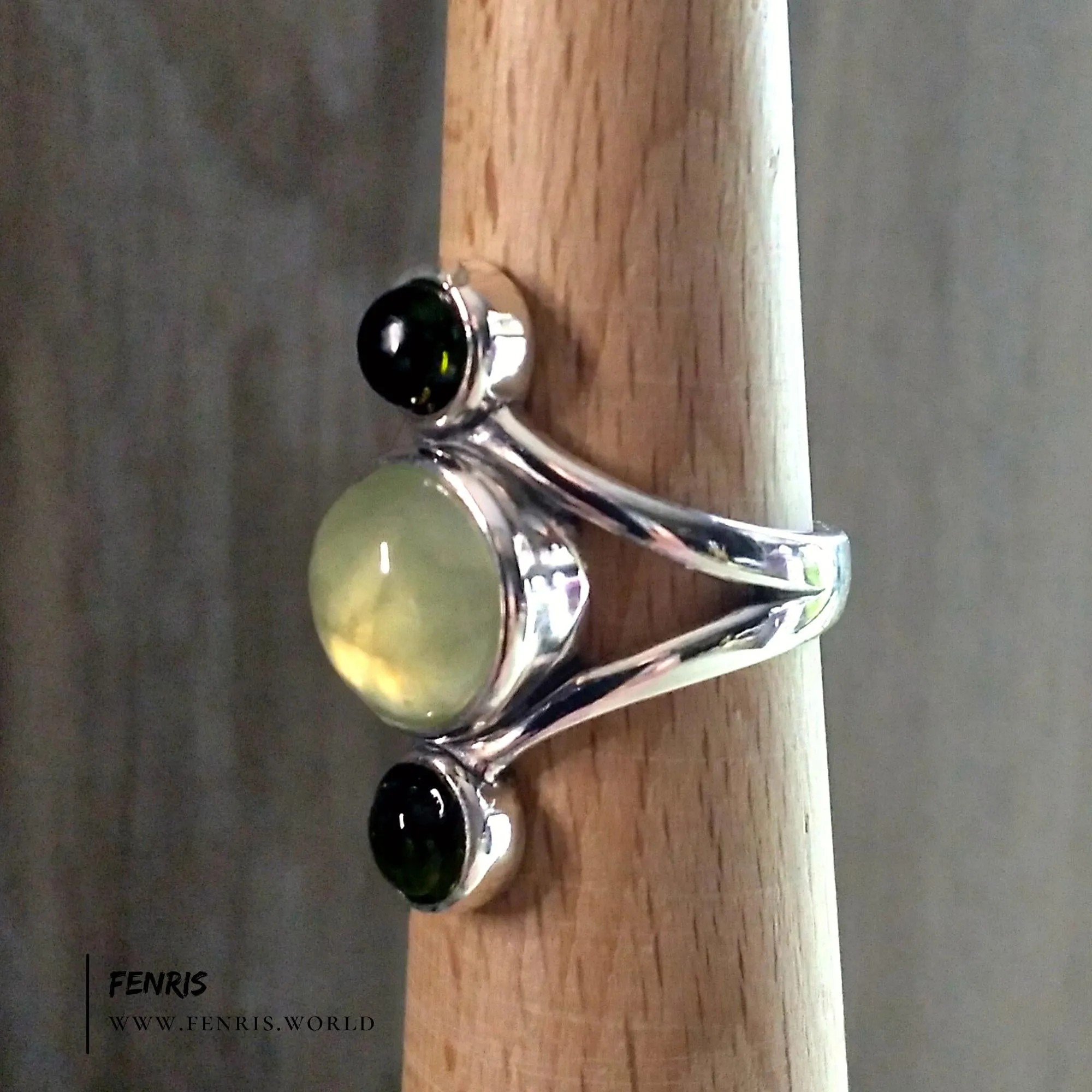 Green Tourmaline And Prehnite 925 Sterling Silver Women's Ring - Fenris