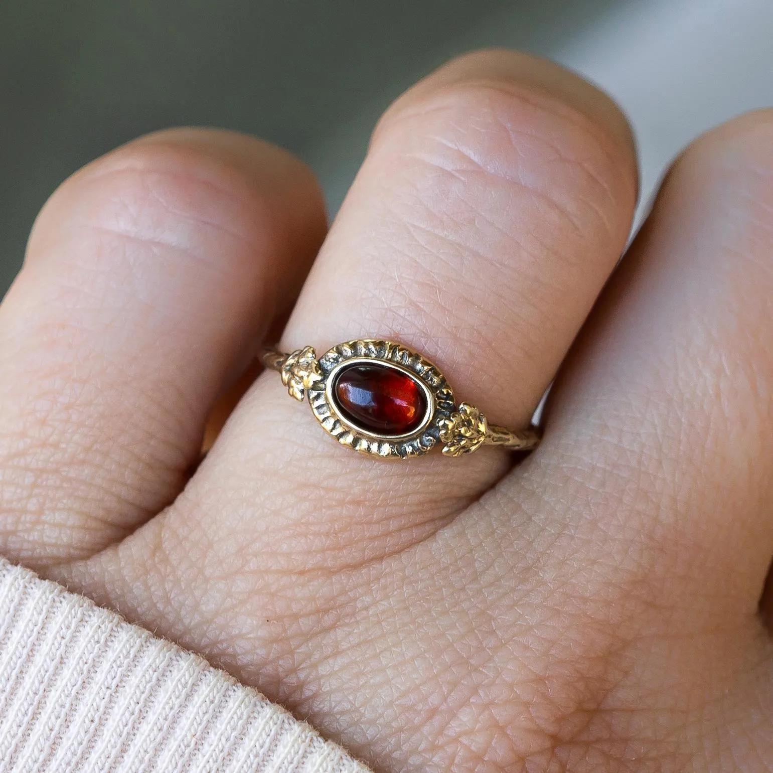 HARMONY Garnet Ring