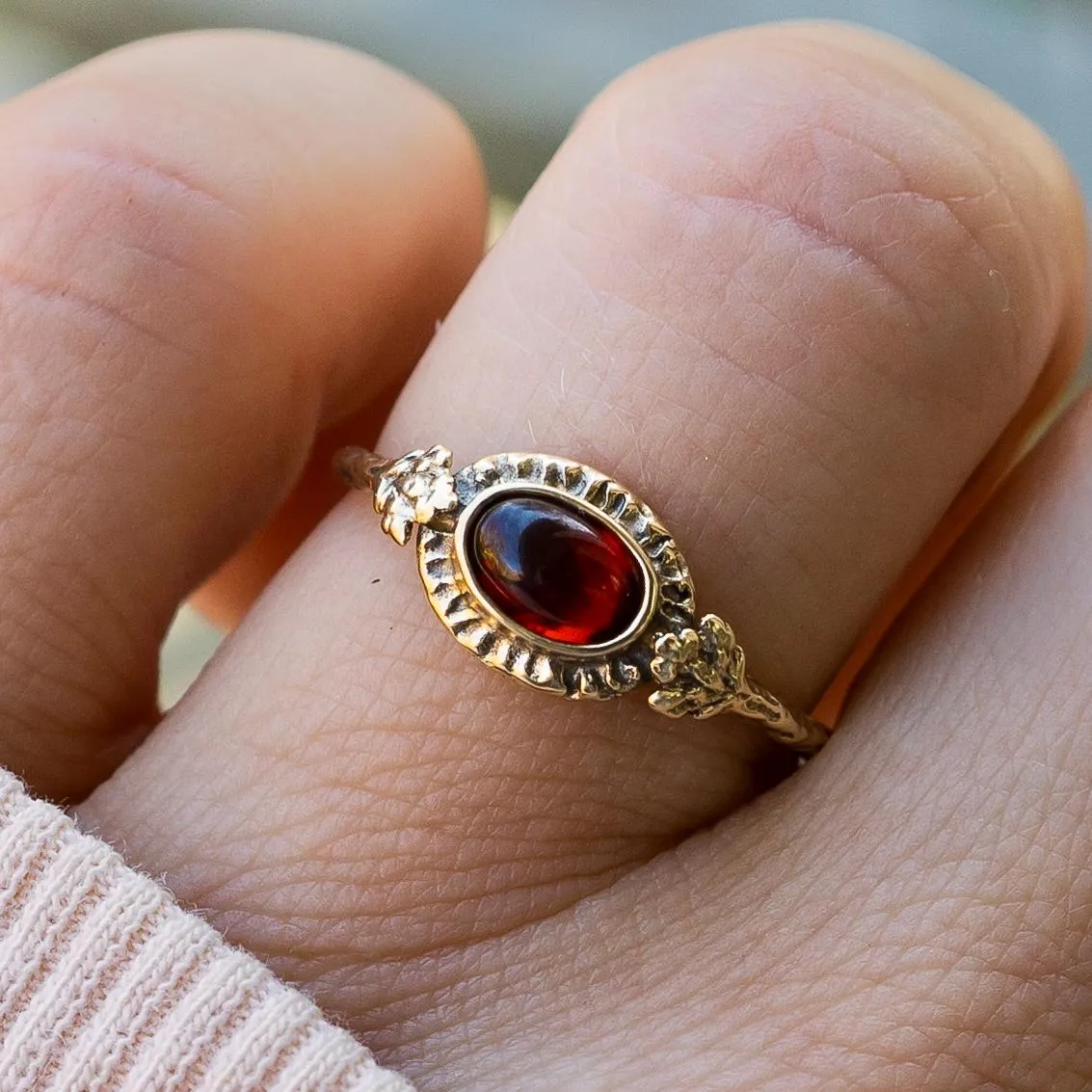 HARMONY Garnet Ring