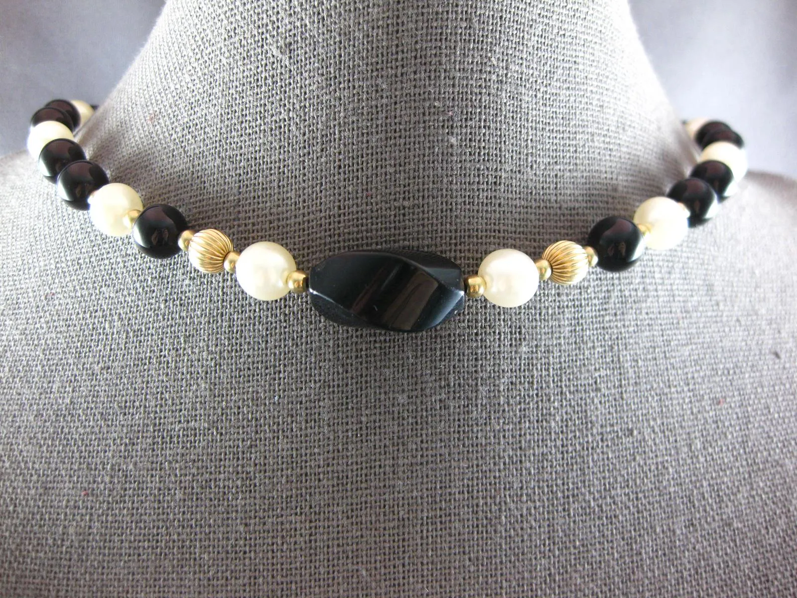 LARGE & EXTRA LONG AAA ONYX & SOUTH SEA PEARL 14K YELLOW GOLD NECKLACE #27201