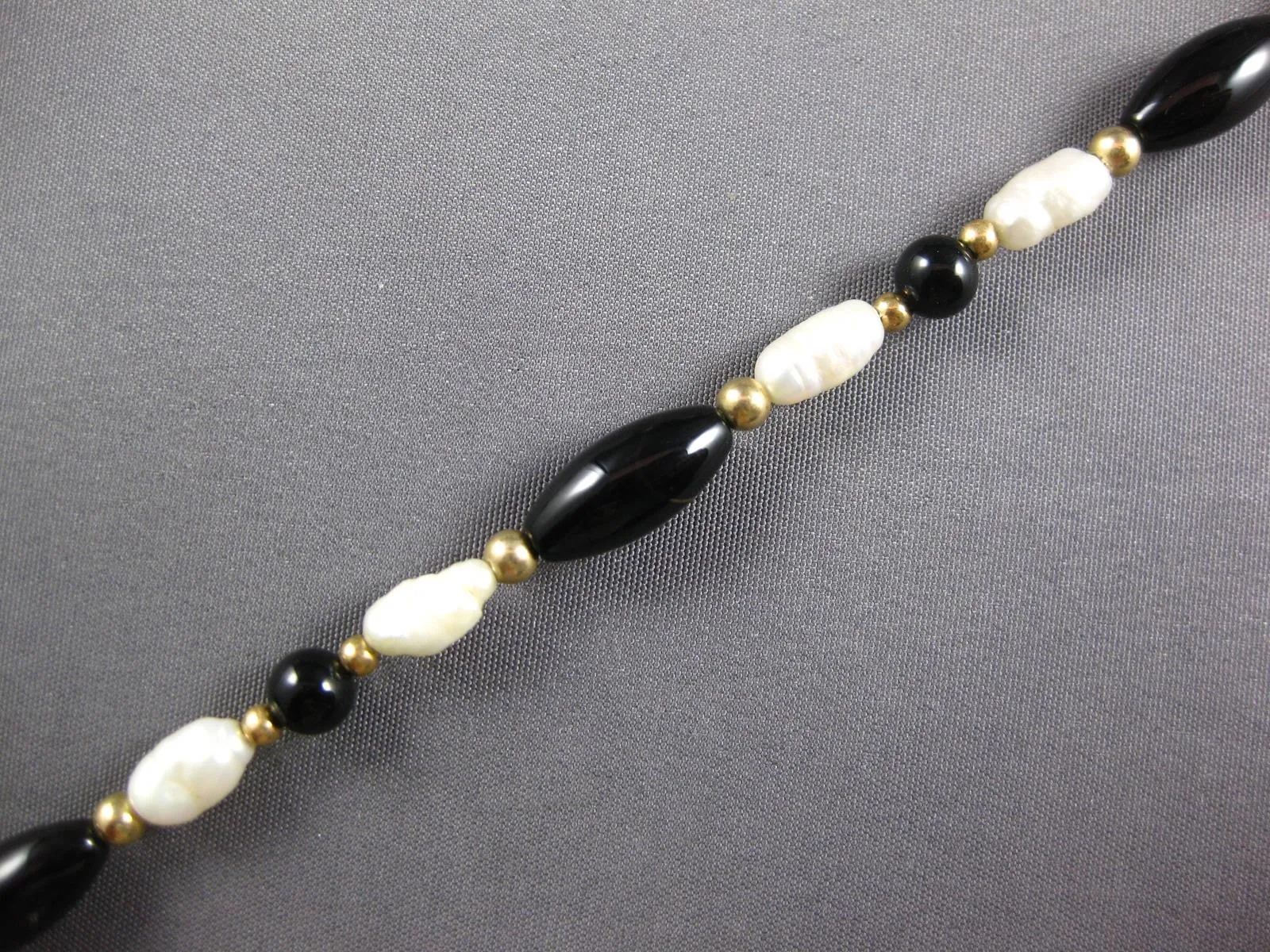 LARGE & EXTRA LONG AAA ONYX & SOUTH SEA PEARL 14K YELLOW GOLD NECKLACE #27201