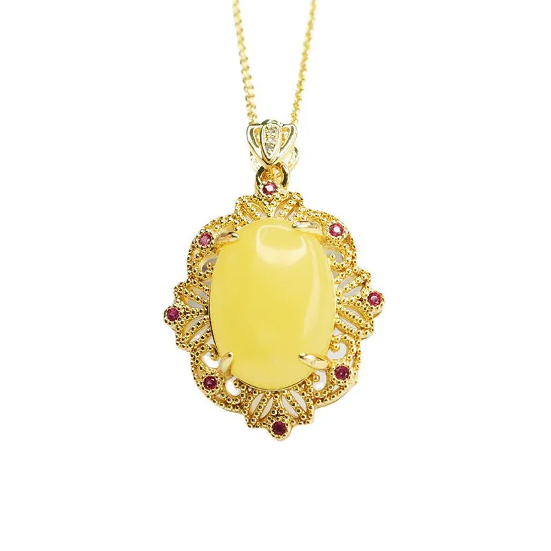 Leaf Zircon Golden Necklace with Beeswax Amber Pendant_Product Title