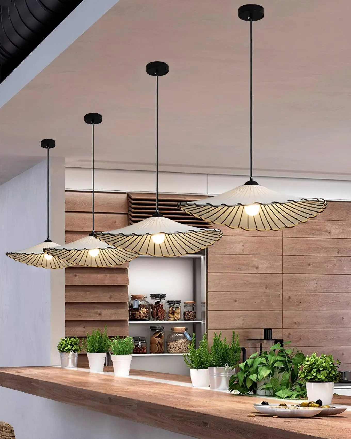 Liana Pendant Lamp