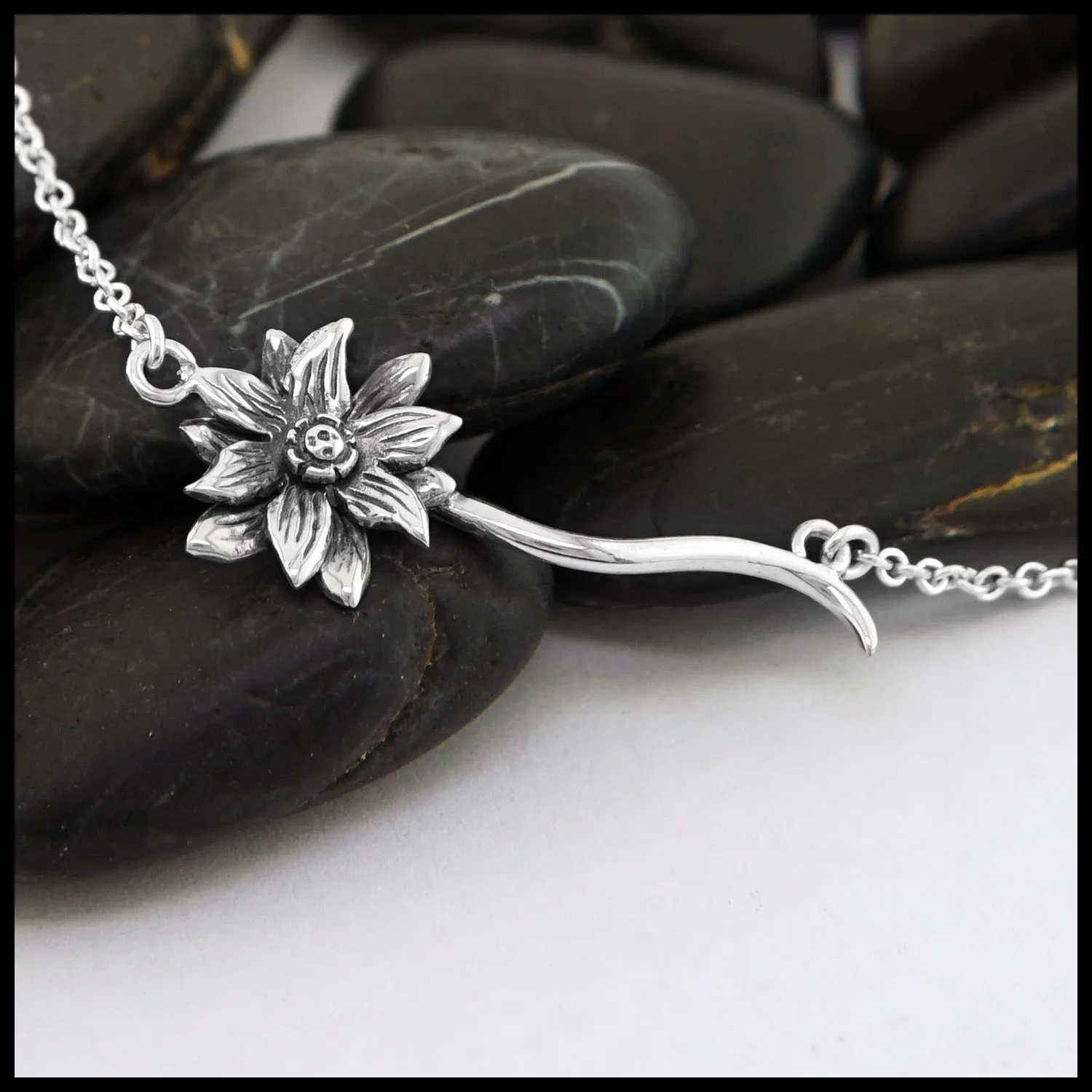 Lotus Pendant in Sterling Silver