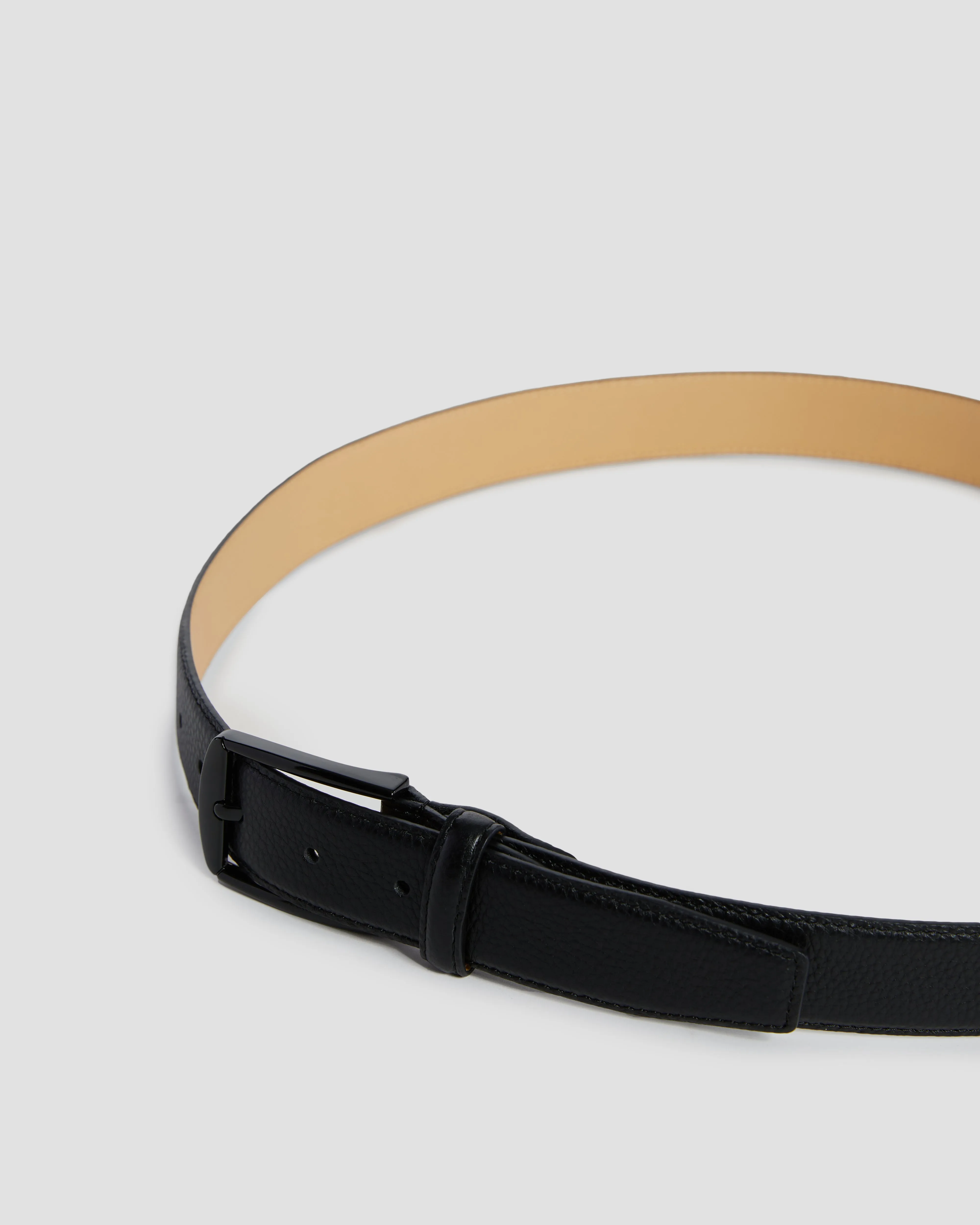 Monochrome Leather Belt