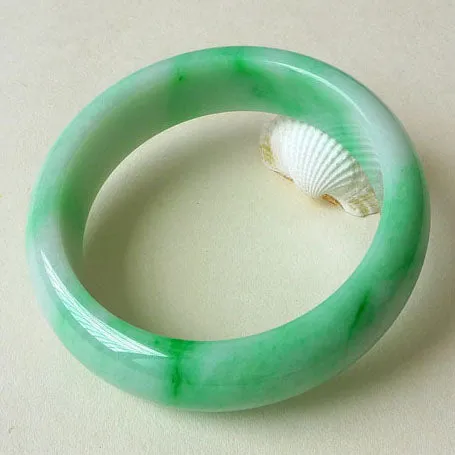 Natural Jade Bangle Jadeite Bangle Internal Diameter 54mm BER013