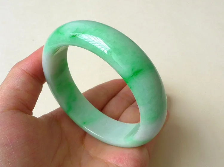 Natural Jade Bangle Jadeite Bangle Internal Diameter 54mm BER013