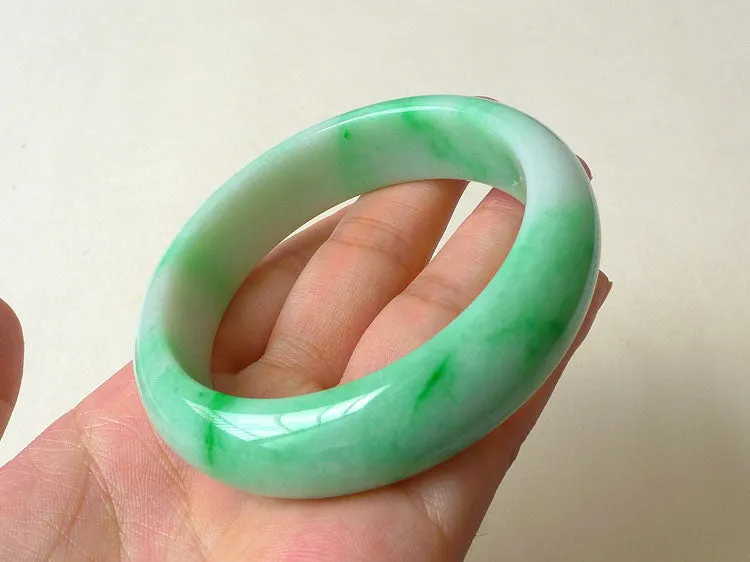 Natural Jade Bangle Jadeite Bangle Internal Diameter 54mm BER013