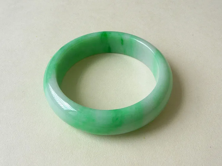 Natural Jade Bangle Jadeite Bangle Internal Diameter 54mm BER013