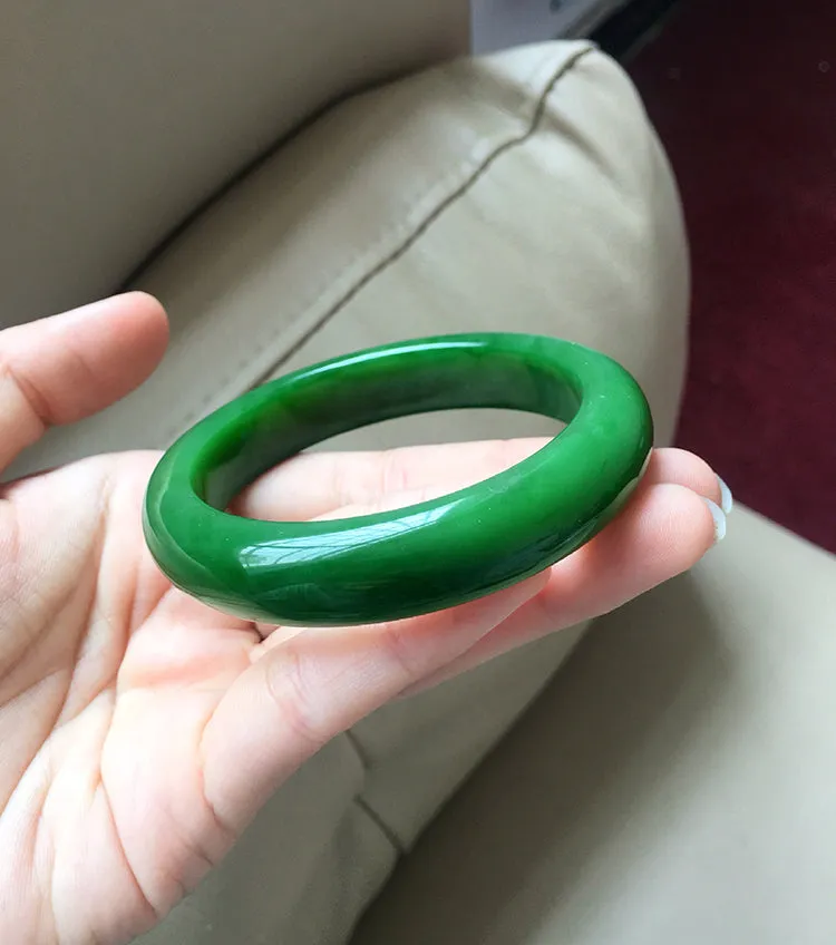 Natural Jade Bangle Nephrite Bangle Internal Diameter 58.1mm NBE033