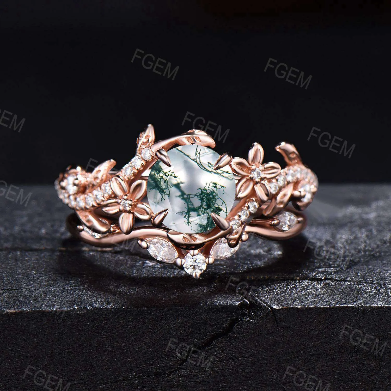 Nature Inspired Round Natural Moss Agate Engagement Ring Set Vintage Branch Leaf Moissanite Bridal Set 14K Gold Green Moss Ring Promise Gift