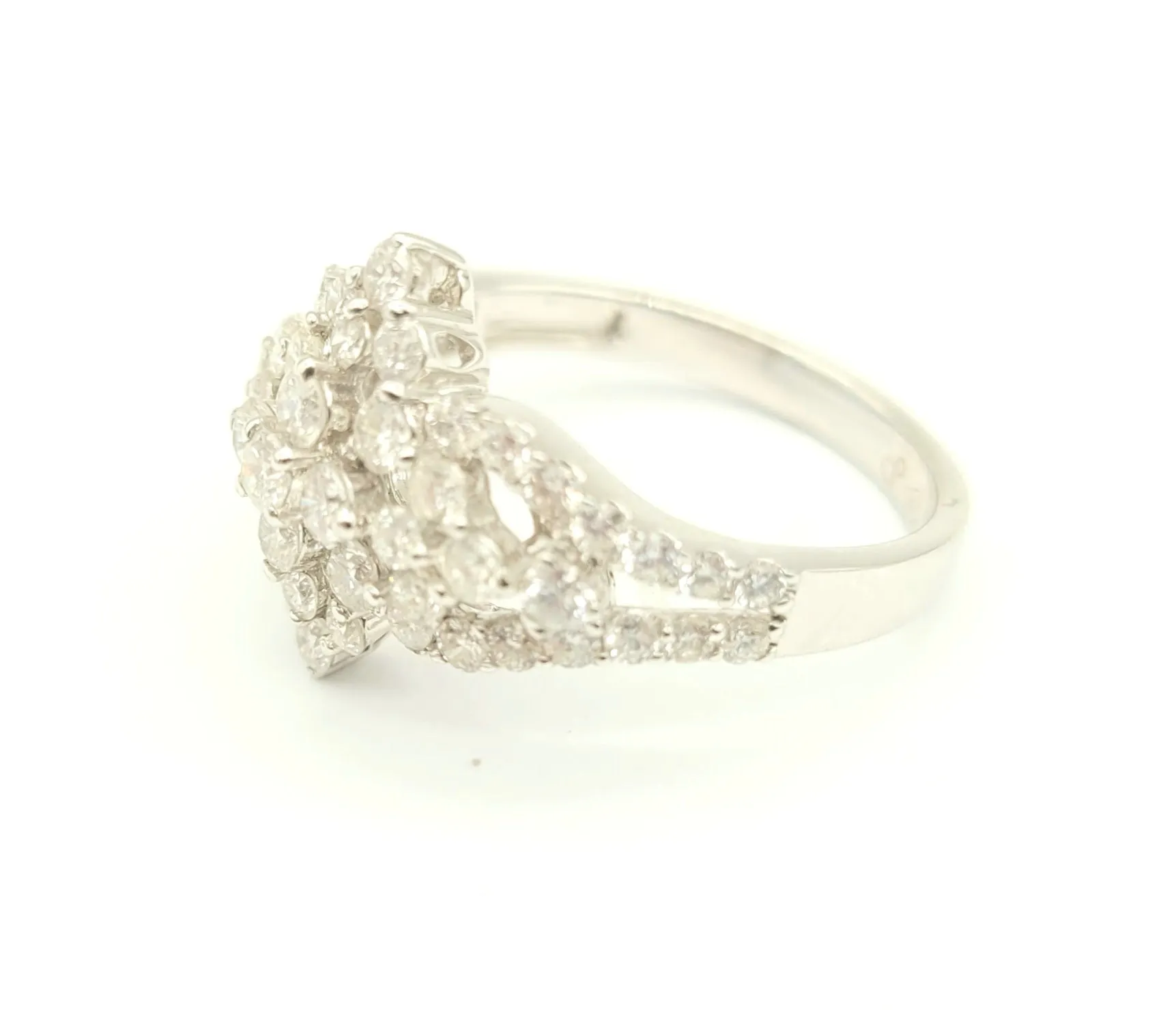 New 1.45 Carat Diamond Fashion Ring