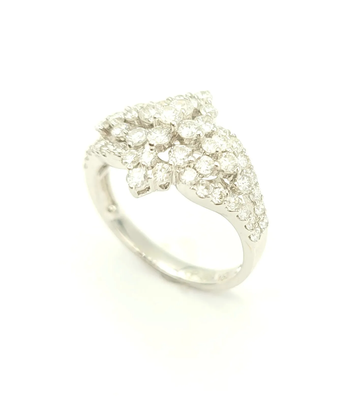 New 1.45 Carat Diamond Fashion Ring