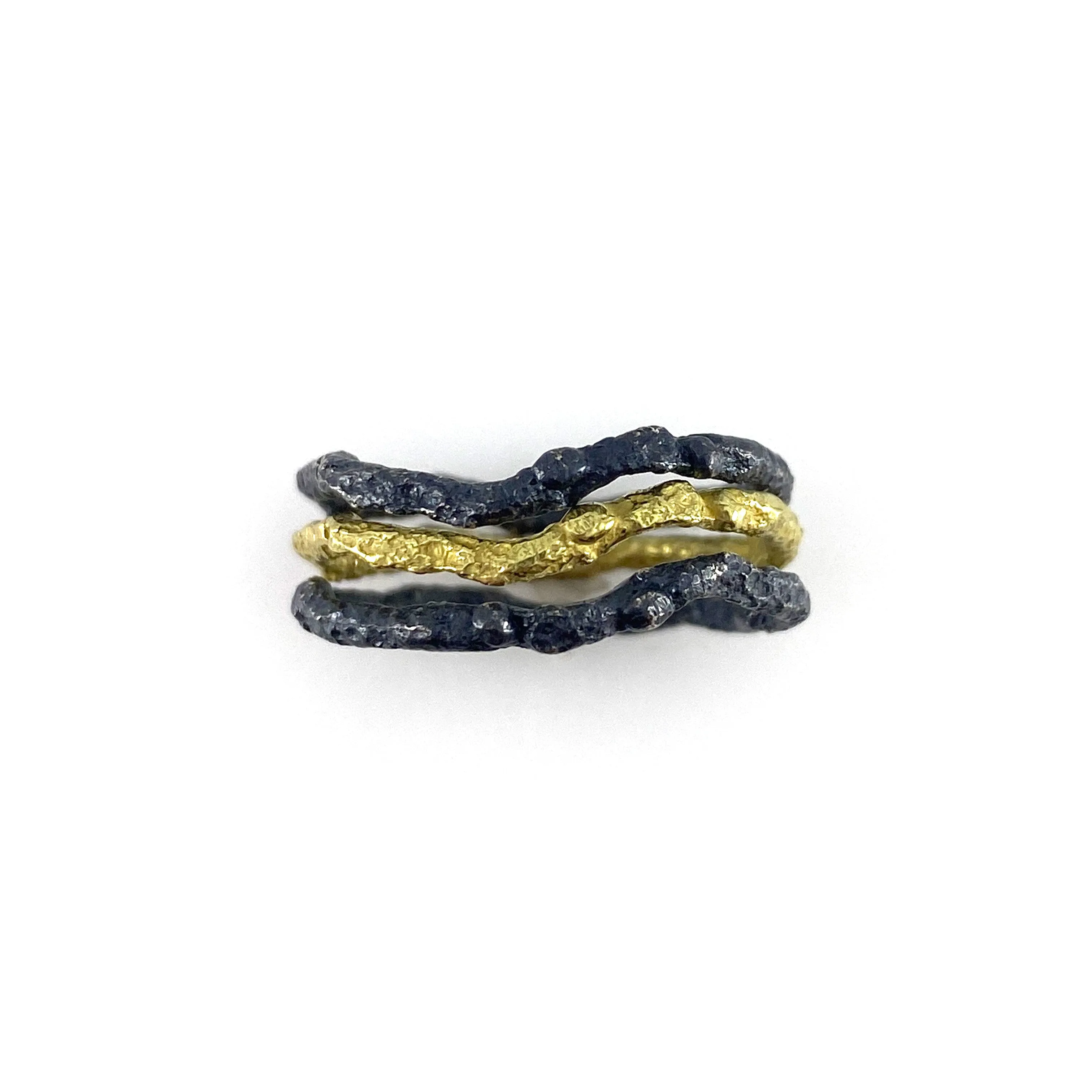 Organic Stacking Rings