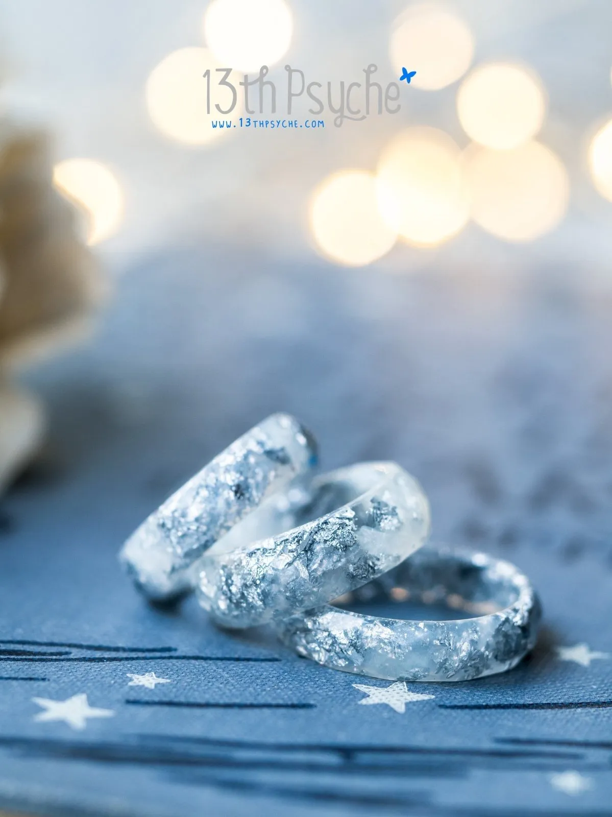 Pearl white and silver flakes faceted resin ring