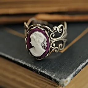 Purple Lady Cameo Ring