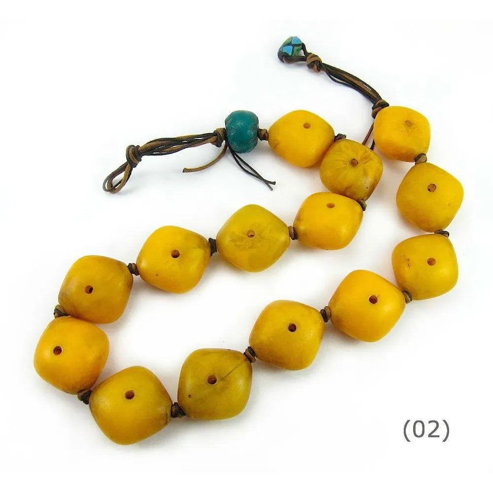 Resin "Amber" Vintage Dowry Strand / Necklace