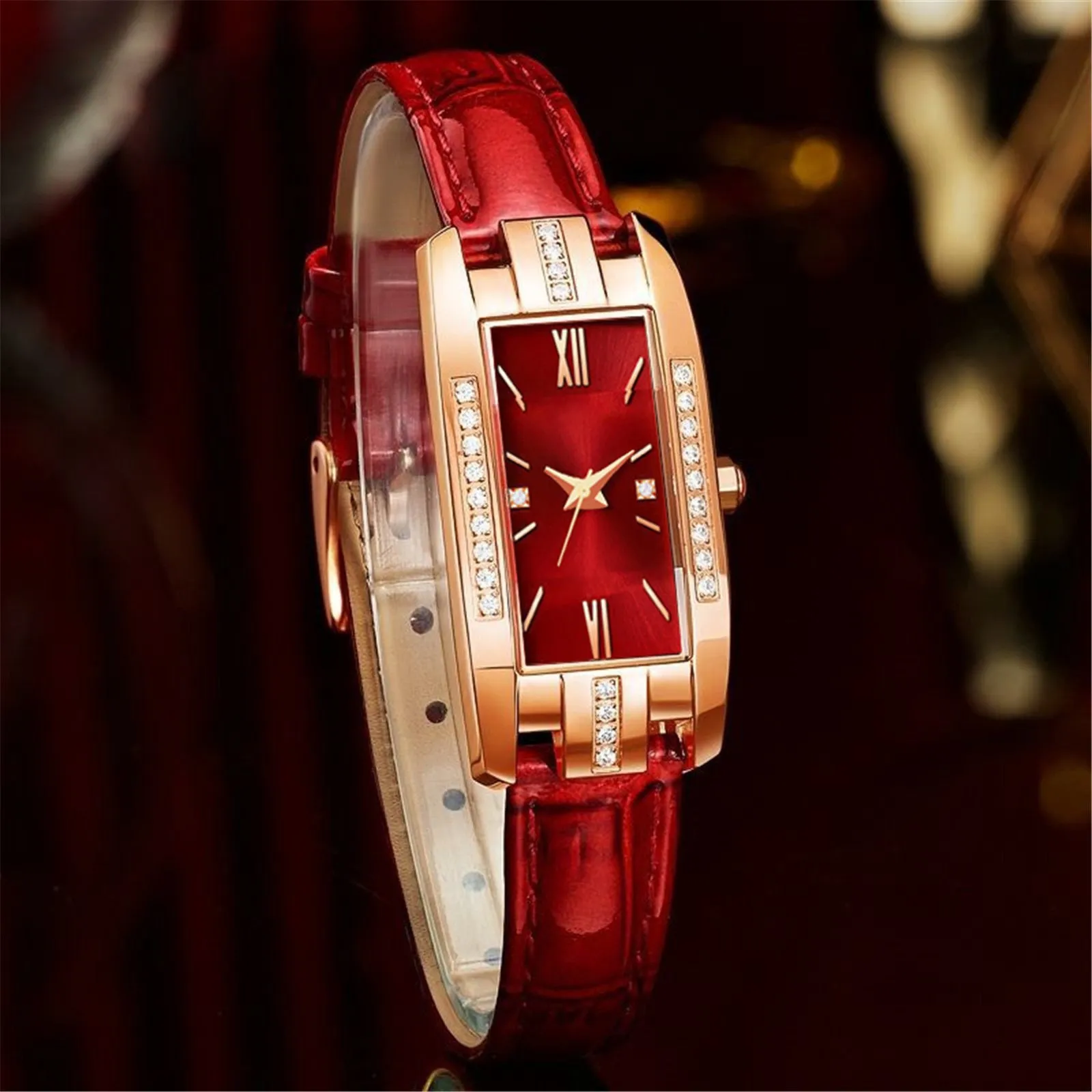 Retro Affordable Luxury Watch Women 'S Watch Women 'S Small Square Watch Diamond Small Green Watch