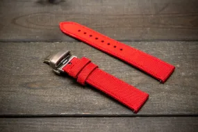 Sailcloth waterproof watch strap. Deployment clasp.