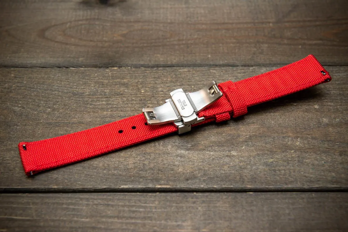 Sailcloth waterproof watch strap. Deployment clasp.