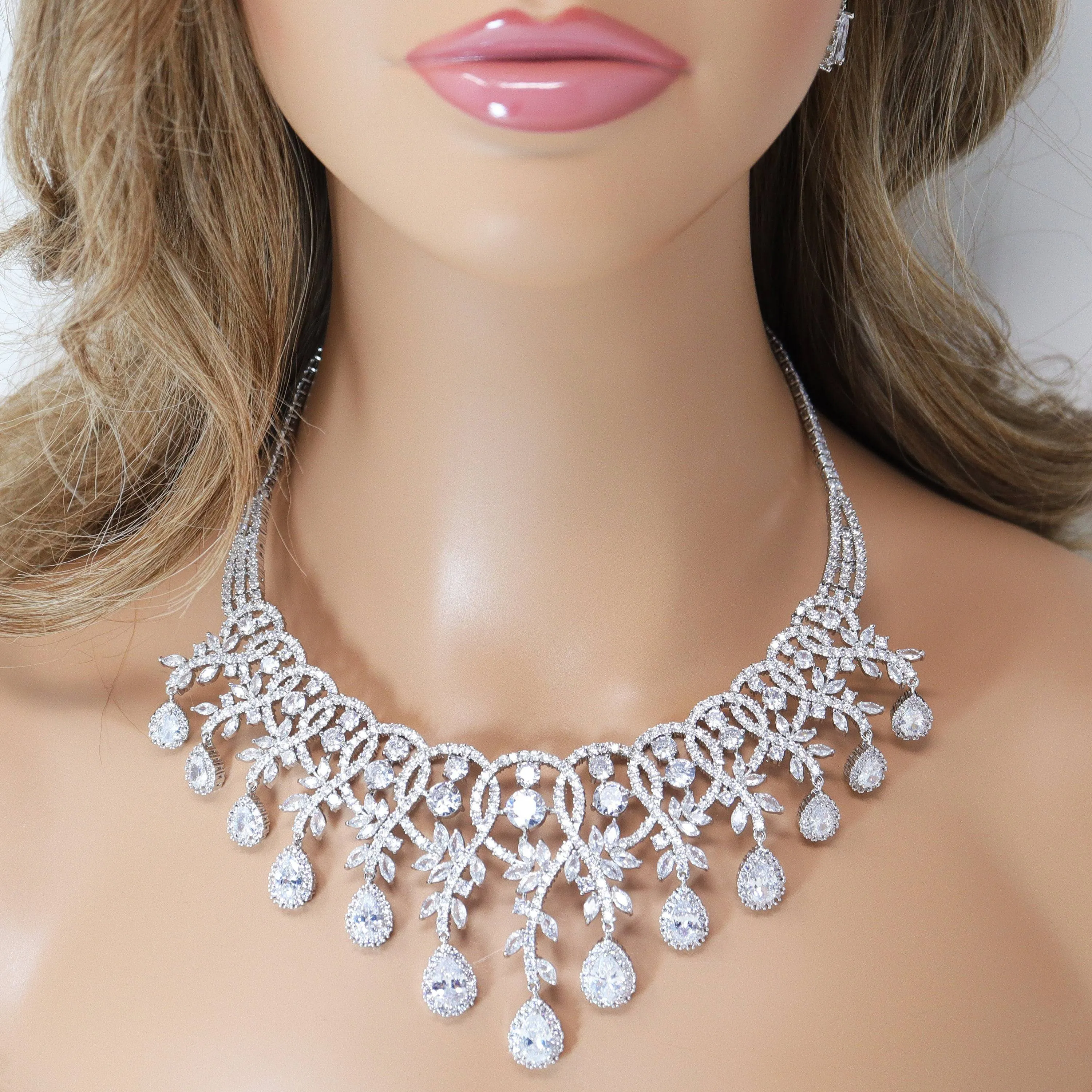 Swarovski Crystal Luxury Flower Drops Diamond/Crystal Necklace, Bridal Necklace Set, Bridal Jewelry, Statement Necklace