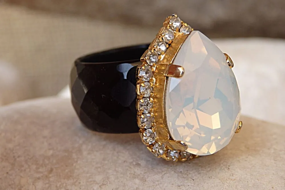 Teardrop Ring