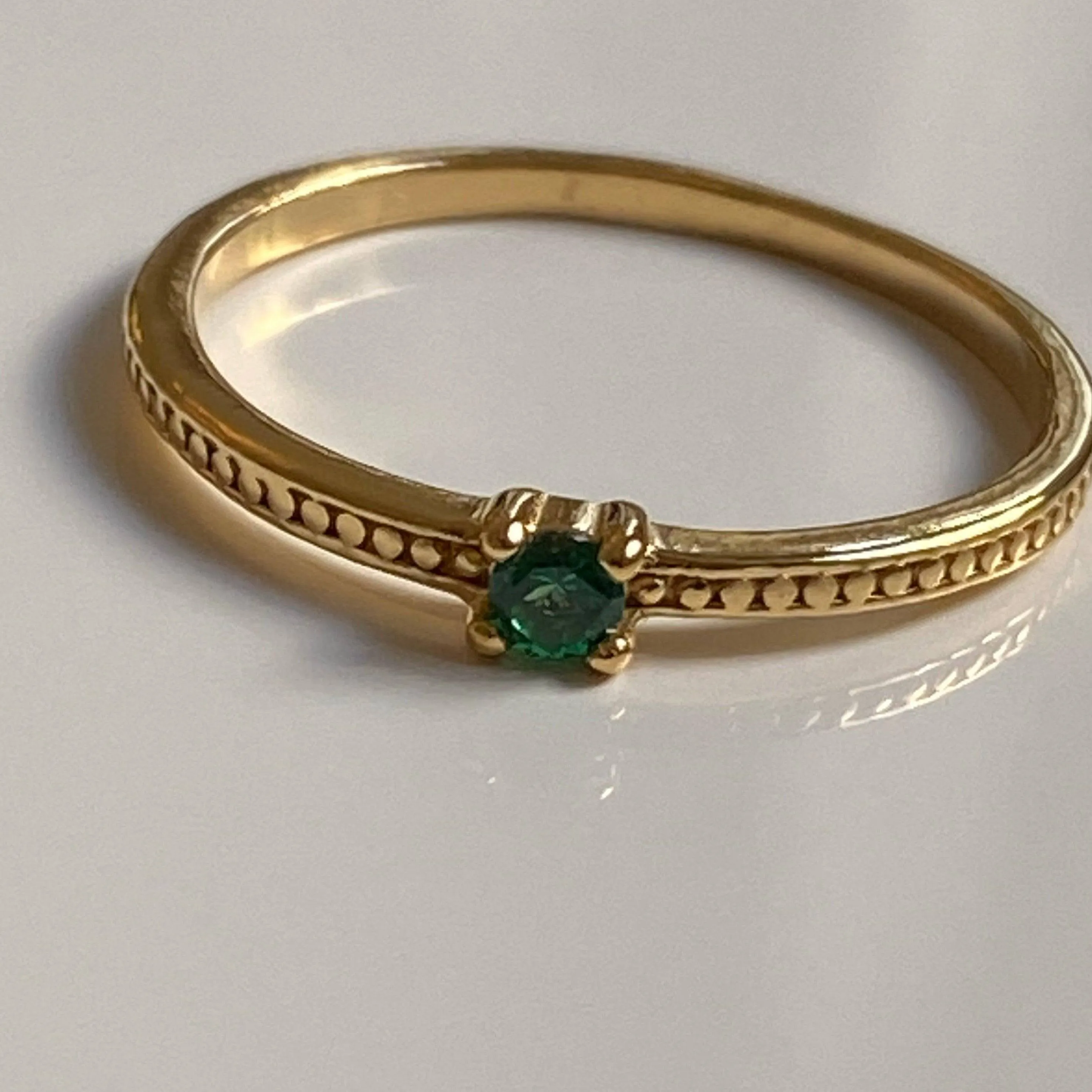 THE EMMA RING GREEN - Solid 14k gold