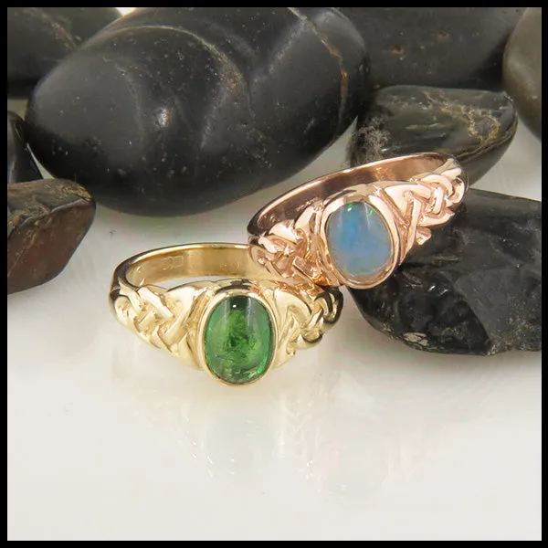 Trinity Knot Ring with Oval Gemstone in Gold