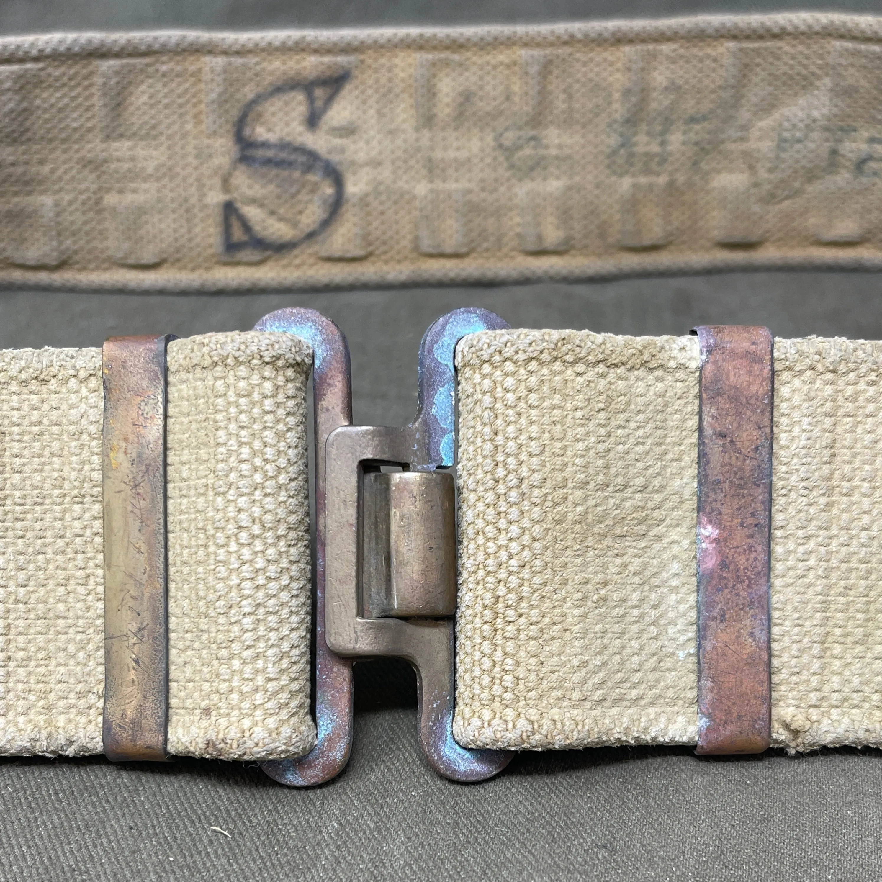 WW2 British 1937 Pattern Webbing Belt